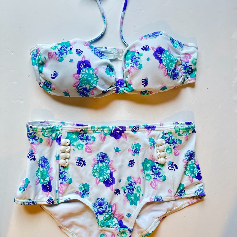 Glassons Floral Bikini Set - White and Blue